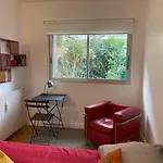 Vue Sur Jardin, 3 Pieces * Paris