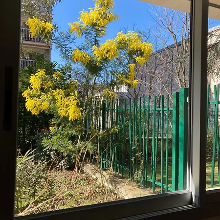Apartment Vue Sur Jardin, 3 Pieces *